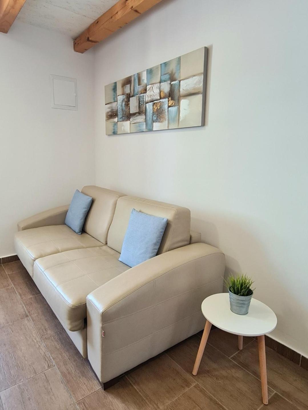 Apartments Sveti Ivan Mošćenička Draga Стая снимка