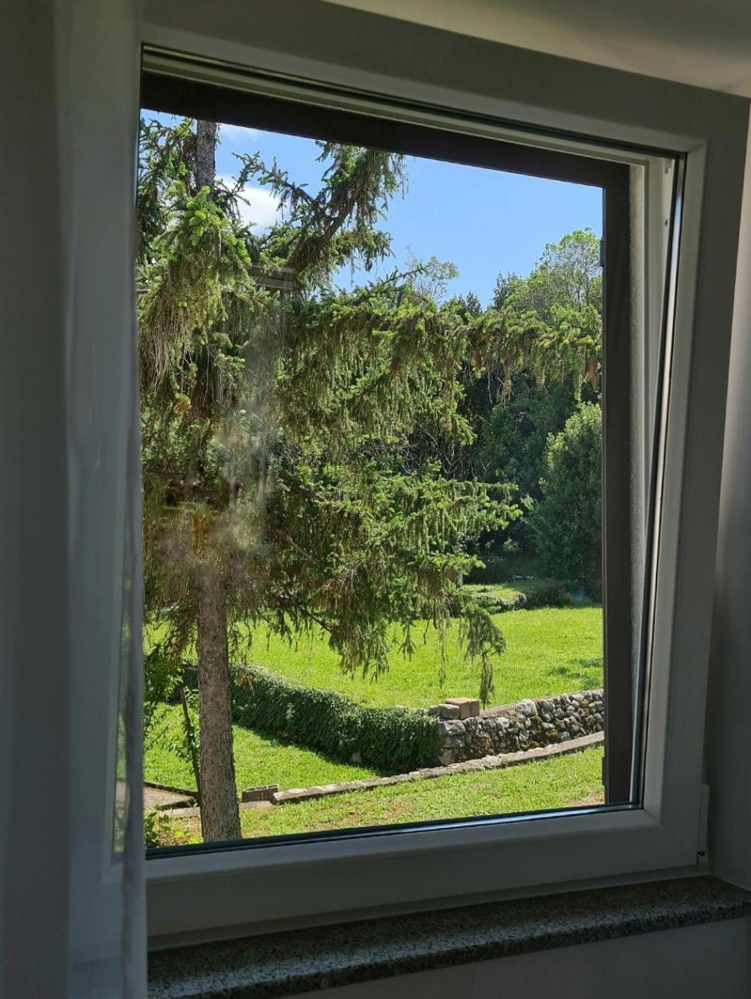 Apartments Sveti Ivan Mošćenička Draga Стая снимка